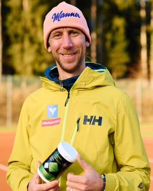 Martin Koch, Skispringer, setzt im Leistungssport auf PANACEO SPORT PURE