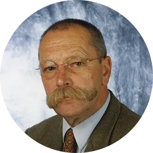Univ.Lektor VR Mag. Dr. Reinhard Kaun